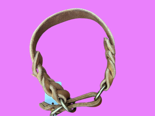 Pull-stop collar greased leather