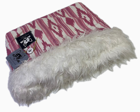 Pink Fluffy Dogs Cave Size S